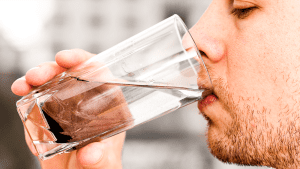 Benefícios de beber água